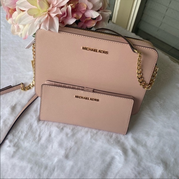 Michael Kors Handbags - Michael Kors crossbody & wallet set